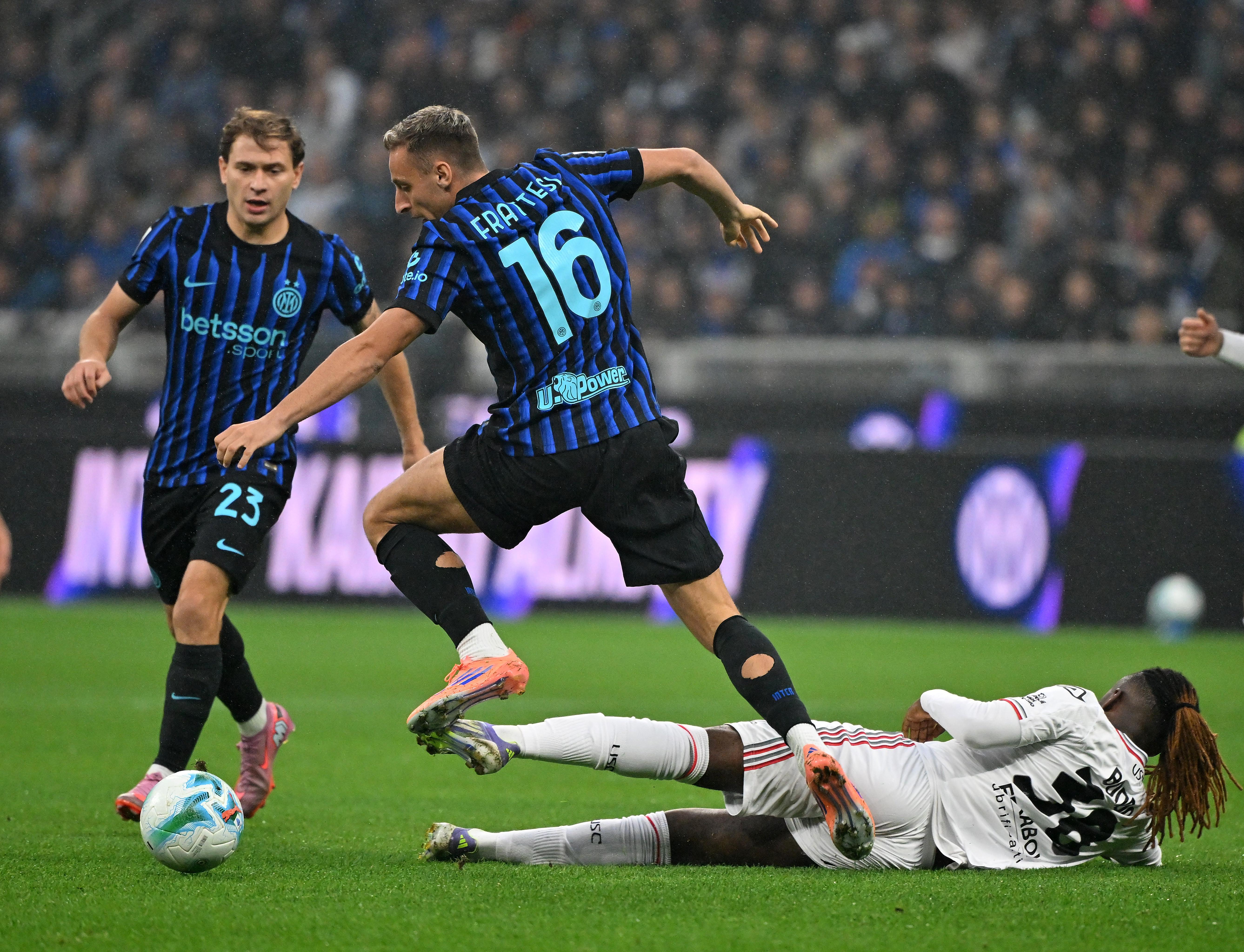 宝盈在线-意甲比赛爆发惊喜连连，球迷惊叹不已(欧冠直播是足球迷们翘首期盼的顶级赛事)