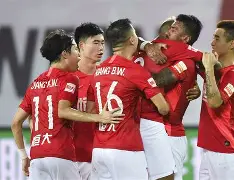 包含广州恒大团结一心冲刺亚冠，力争卫冕的词条